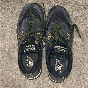 New Balance 1600 Tartan Women’s Sneakers Size 7